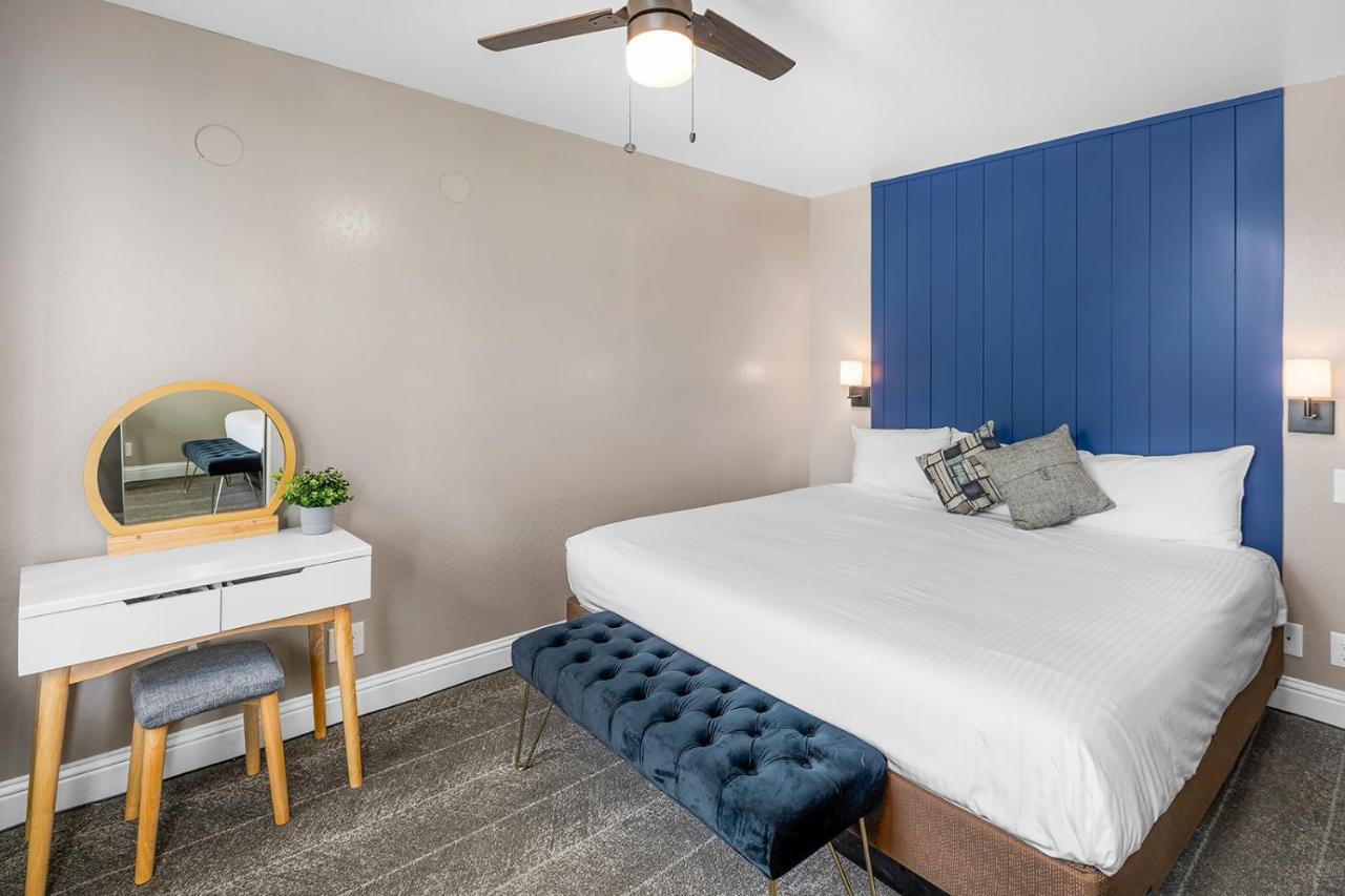 The Inn At Boatworks, Lake Tahoe 타호시티 외부 사진