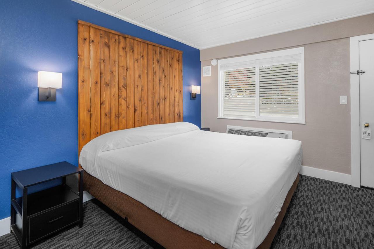The Inn At Boatworks, Lake Tahoe 타호시티 외부 사진