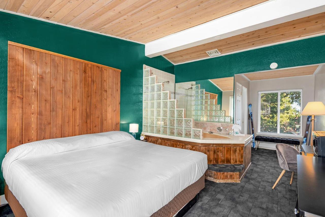 The Inn At Boatworks, Lake Tahoe 타호시티 외부 사진