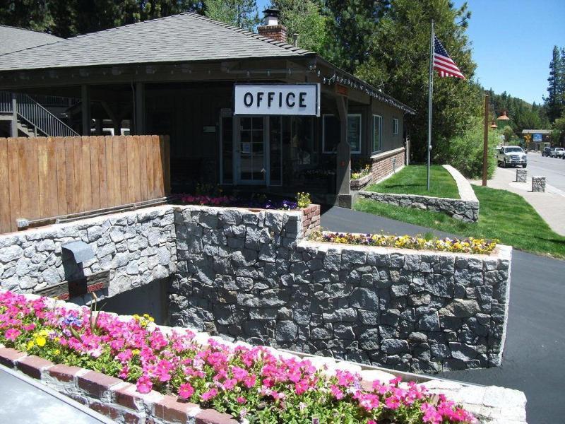 The Inn At Boatworks, Lake Tahoe 타호시티 외부 사진