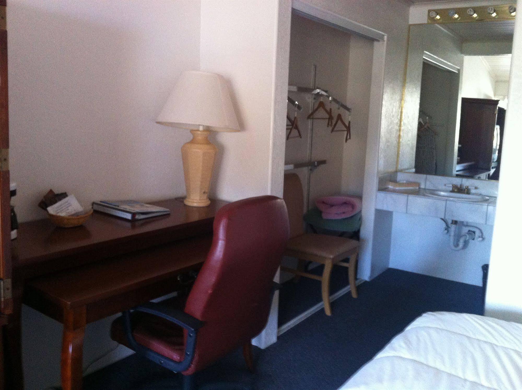The Inn At Boatworks, Lake Tahoe 타호시티 외부 사진